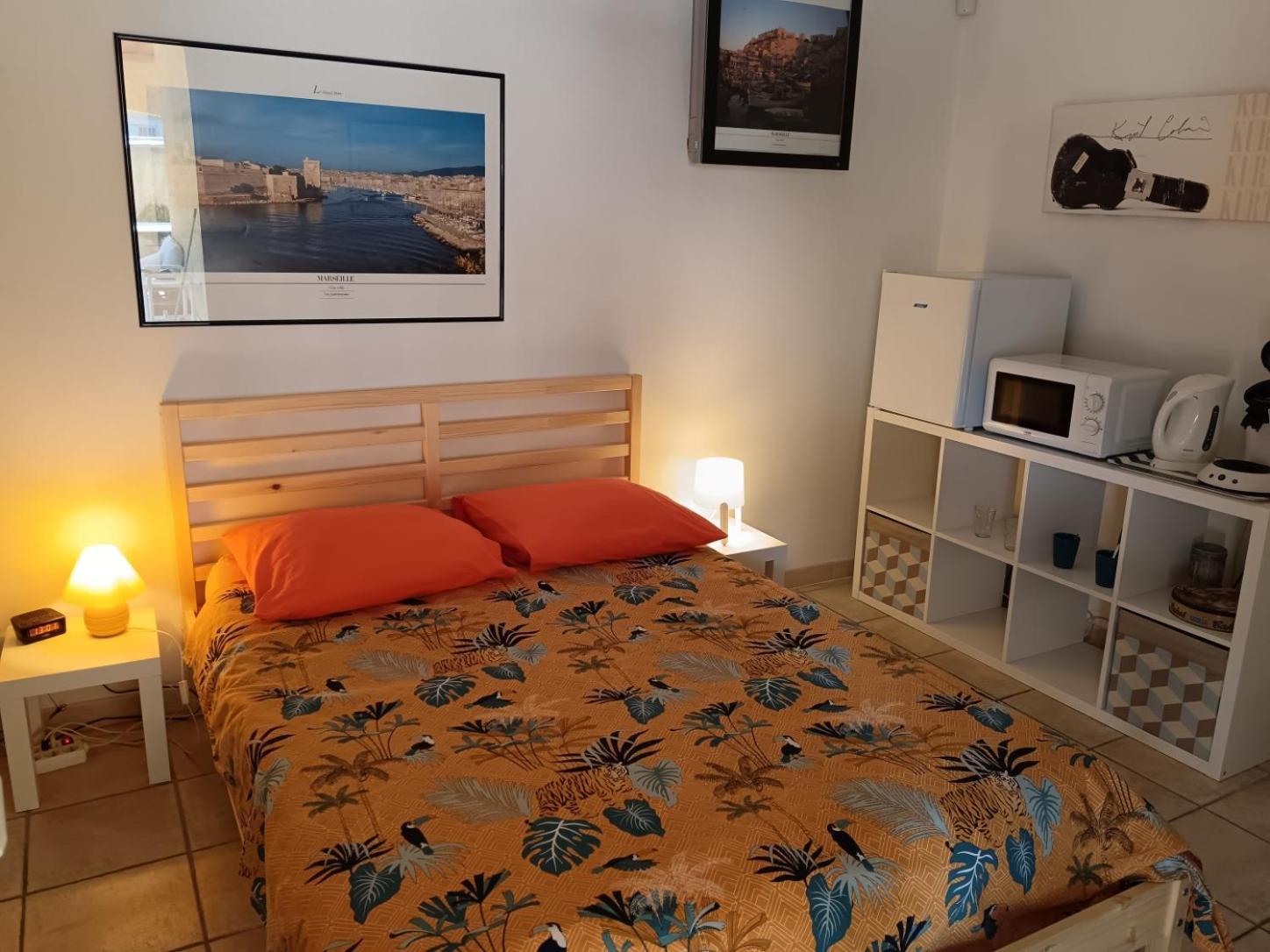 Chambre Privee Avec Piscine Marseilles Exterior foto